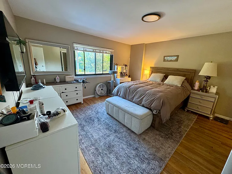 321 Spring St #8 — Photo 9