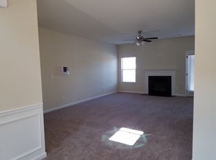 801 Golden Isles Dr, Loganville, GA 30052