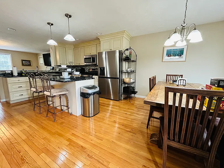 148 Chauncy St #2 — Photo 21