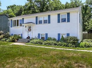 42 Harding Ave, Braintree, MA 02184