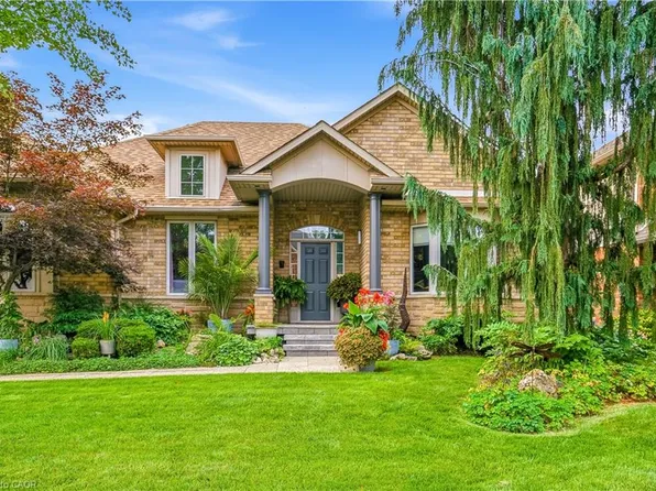 517 Genista Dr, Burlington, ON L7T 4L6