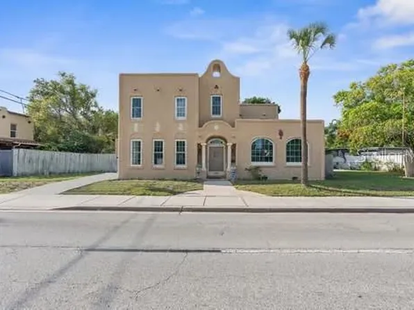 1027 38th Ave N, Saint Petersburg, FL 33704