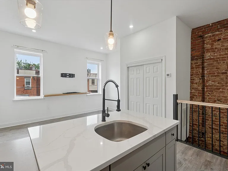 1625 S 22nd St #2 — Photo 5