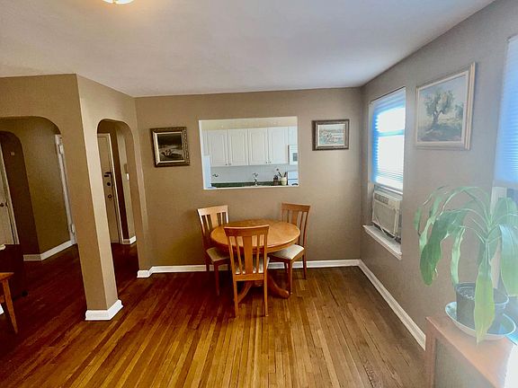 4th image of 204 Richbell Road #B4