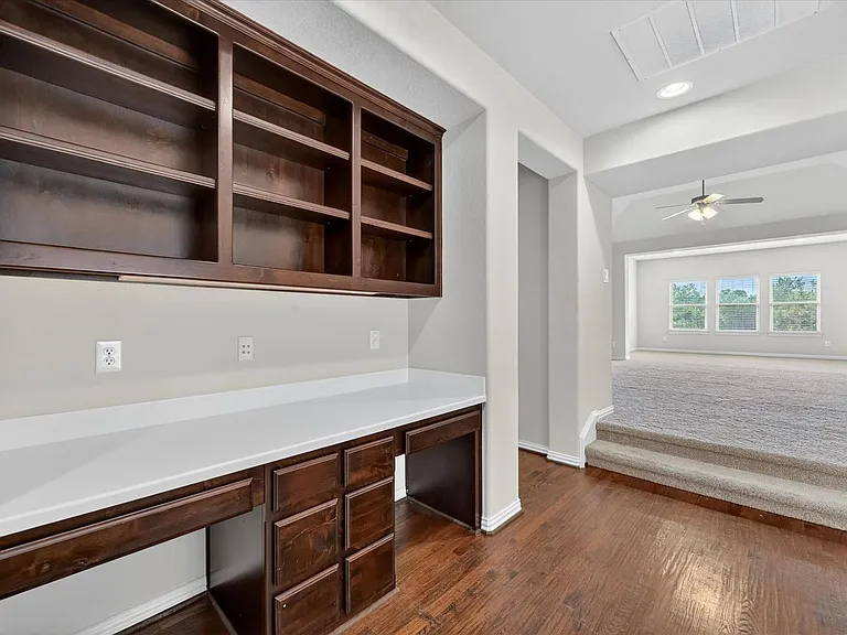 7675 Dotter Dr — Photo 21