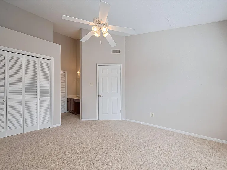 2211 S Kirkwood Rd #19 — Photo 30