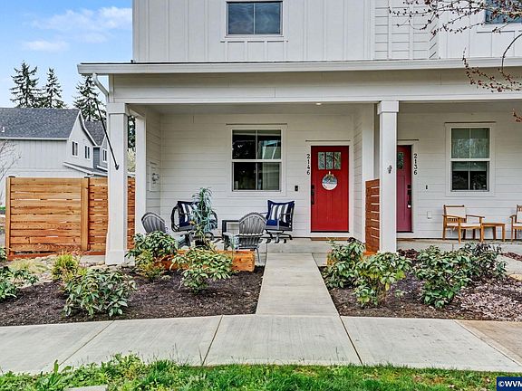4th image of 2146 Audubon Ave SE