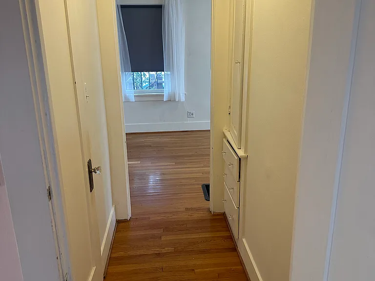 4164 Prospect Ave — Photo 7