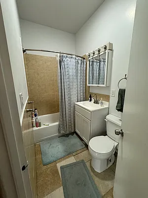 Rented by Empire City Real Estate LLC | media 10