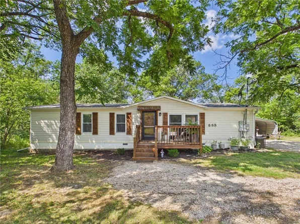 688 195th St, Fort Scott, KS 66701