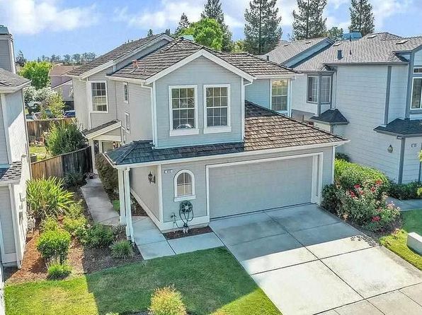 422 Trailhead Way