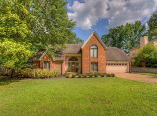 66 S Walnut Bend Rd, Cordova, TN 38018