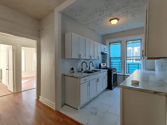 Rented by Signature Property Realty | media 22