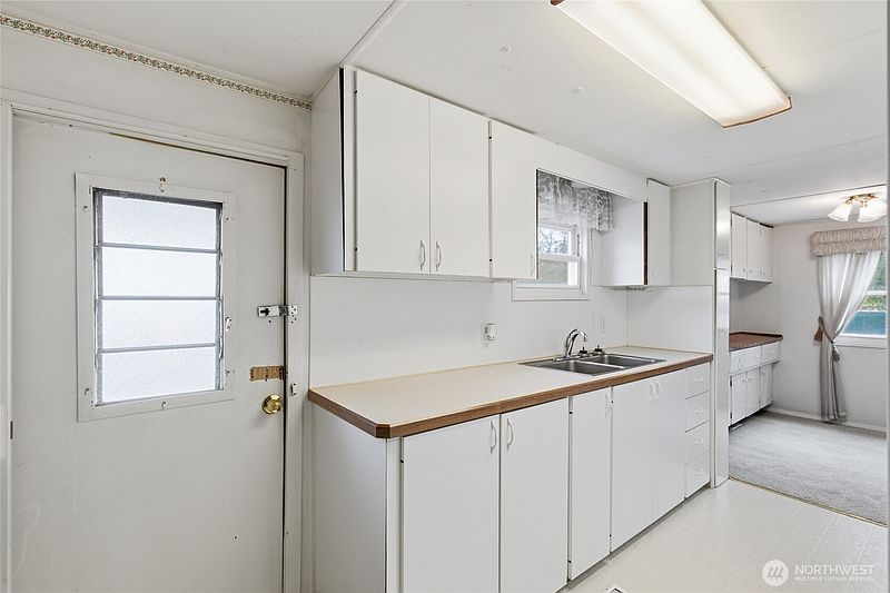 3rd image of 5222 70th Ave Ct E #21