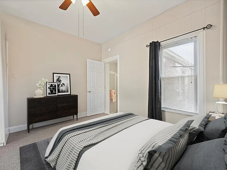 523 W Chestnut St #4 — Photo 8