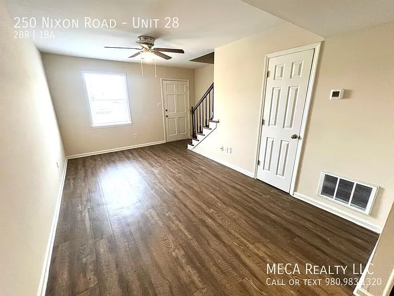 250 Nixon Rd #28 — Photo 3