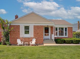 8248 N New England Ave, Niles, IL