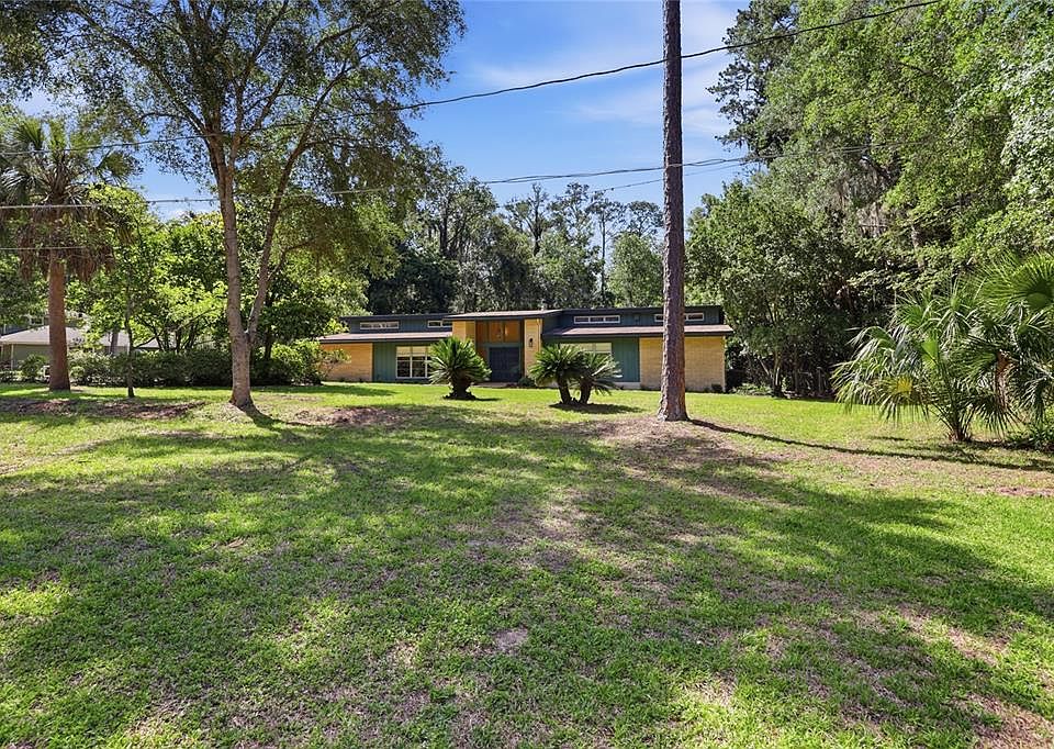 1st image of 6605 NW 16th Pl