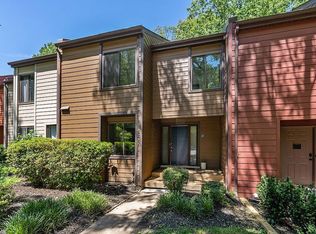 11507 Hearthstone Ct, Reston, VA 20191