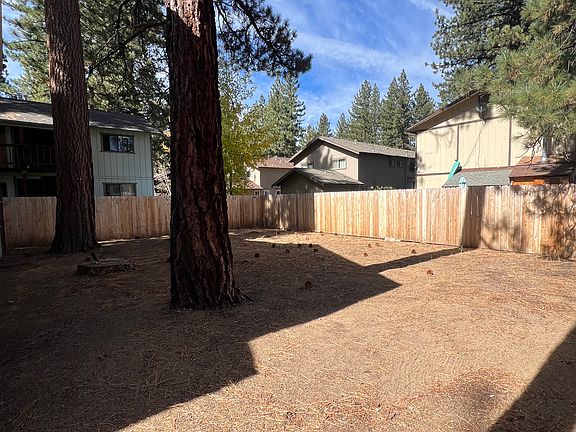 5th image of 957 Modesto Ave #B