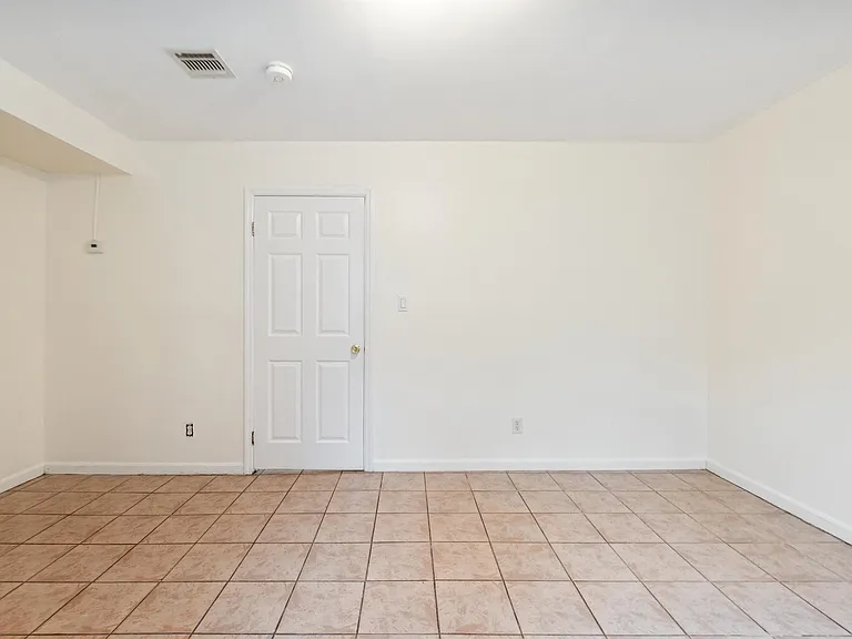 2705 Central Ave #1 — Photo 21
