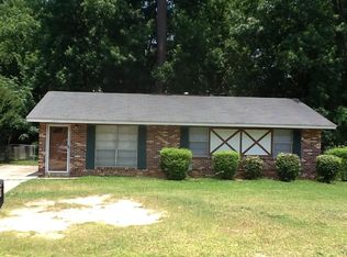 145 Apollo Dr, Columbus, GA 31907