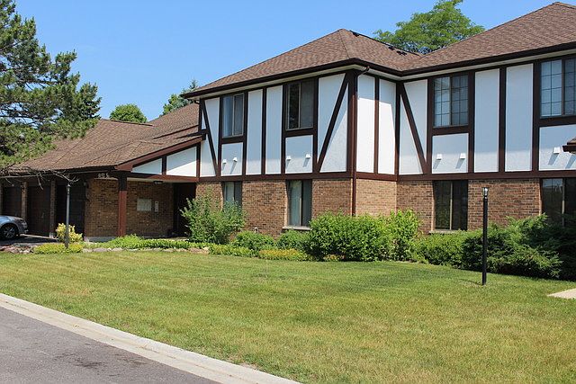 1st image of 9152 Clairmont Ct #0