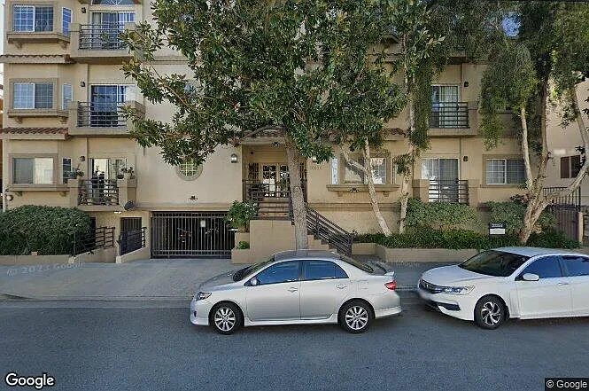 10630 Moorpark St #104 — Photo 66