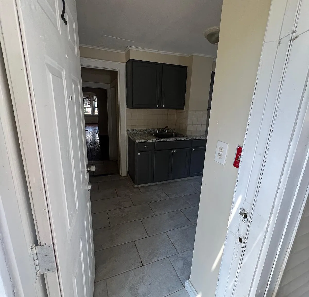 1 bed, $1,900 — Photo 2
