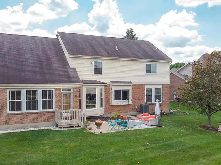 4646 Lakeridge Ct — Photo 40