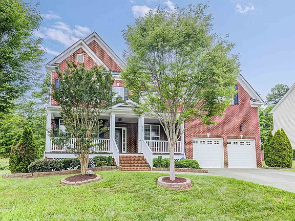 2nd image of 215 Rockywalk Ct
