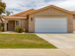 6001 Ragusa Ln, Bakersfield, CA 93308