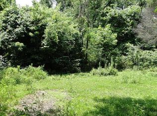 313 Union Hill Rd, Fairview Heights, IL 62208