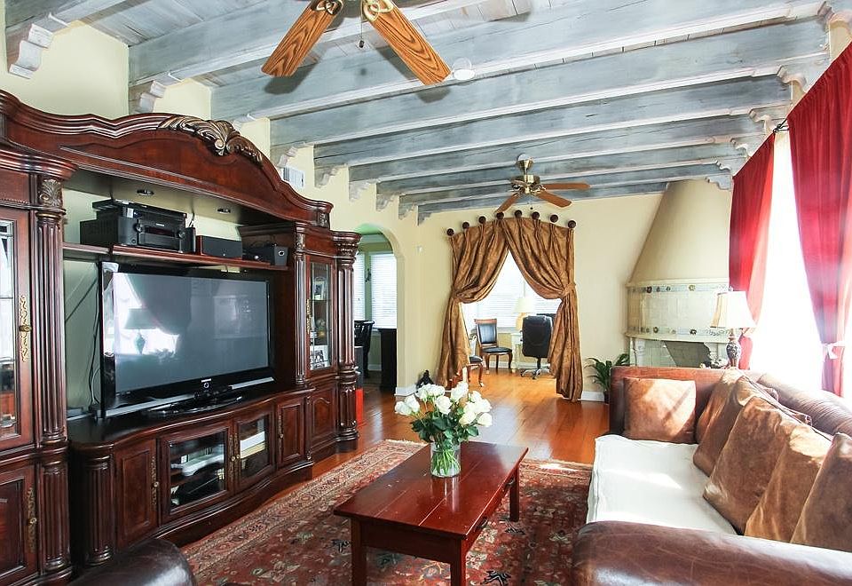 【中古】 Area 305 / Area 305 305 Zada Ln, Vista, CA 92084 | Zillow