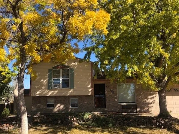 1882 S Walden Way, Aurora, CO 80017