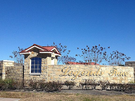 Legends Trace Front Entrance.