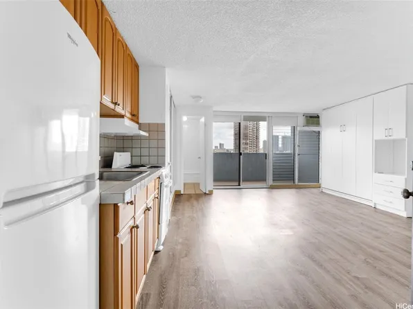 824 Kinau St APT 809, Honolulu, HI 96813