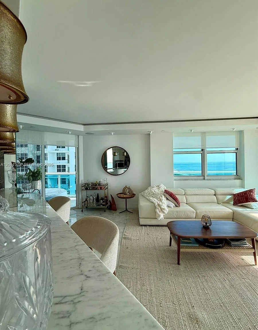 The Waverly At Surfside B — Photo 2