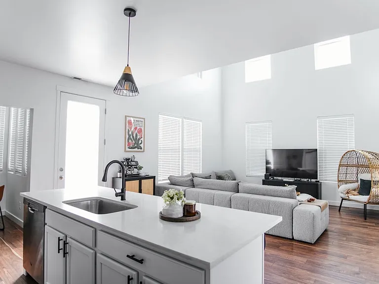 5269 W Big Sur Dr — Photo 4