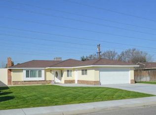 10606 Dee Dee Ave, Bakersfield, CA 93312