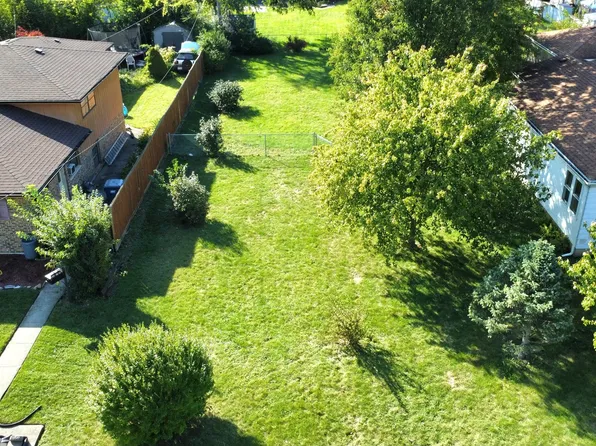 14328 Lawndale Ave, Midlothian, IL 60445