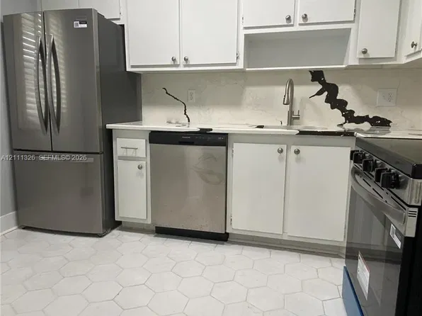 4801 Esedra Ct APT 207, Lake Worth, FL 33467