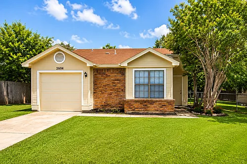 2604 Woodlands Dr Photo 1 2604 Woodlands Dr Photo 1