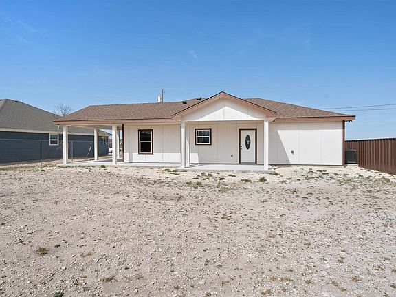 4th image of 338 Ray Dr