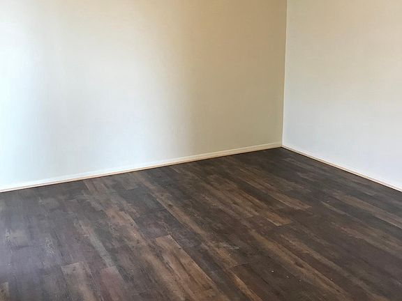 5th image of 318 N Central Ave APT 3