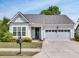 96 Nokes Dr, Hendersonville, TN 37075