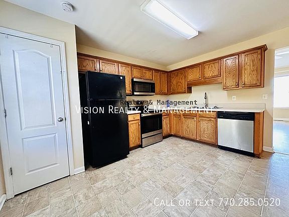 5th image of 4841 Ventnore Pl