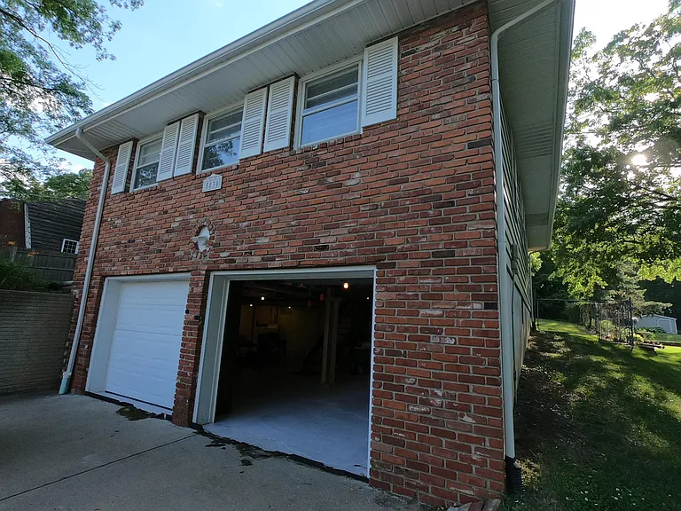 5830 Perry Ln — Photo 65