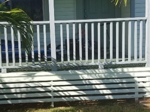 ewa-beach-hawaii-250257322 picture