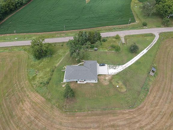 4th image of 20387 Cardinal Ln